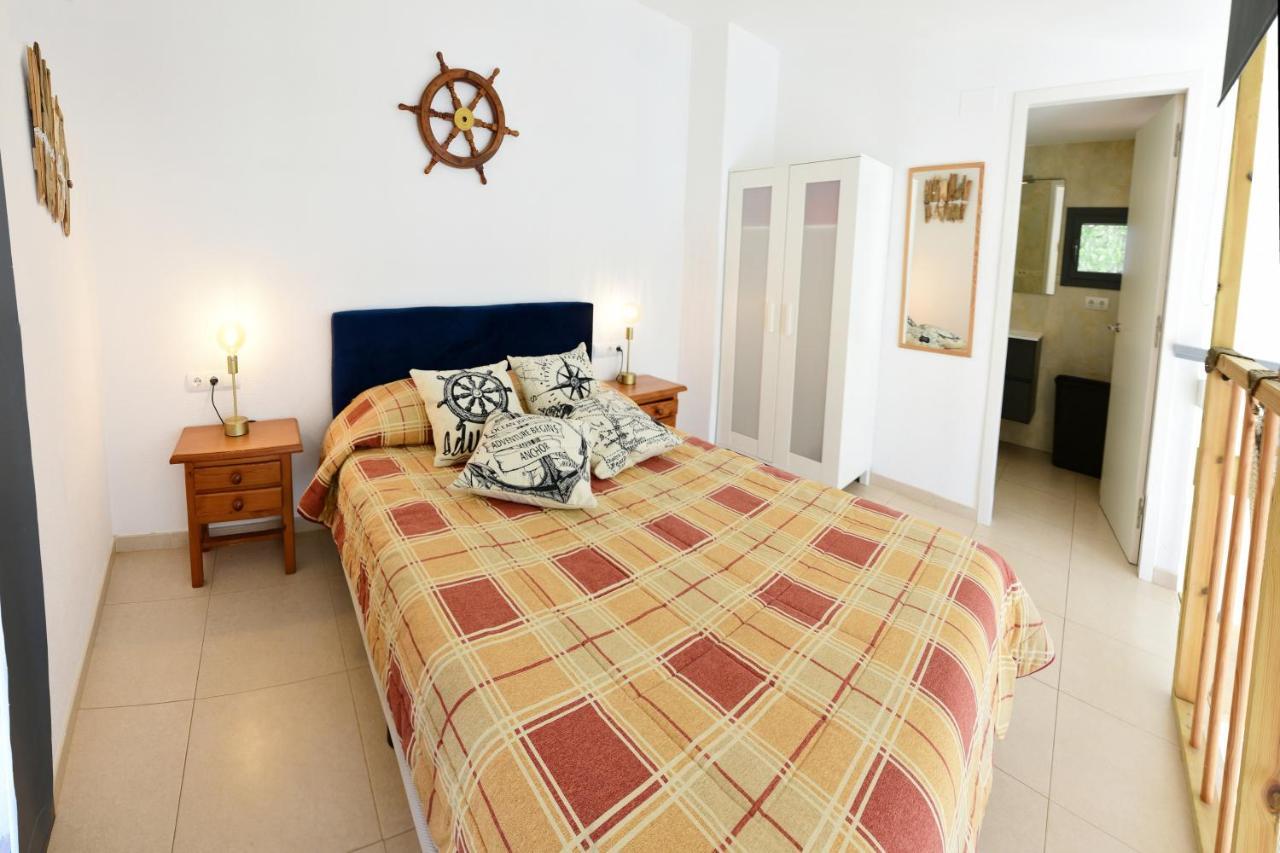 Duplex Luminoso En El Centro De Cadaques Apartment Bagian luar foto